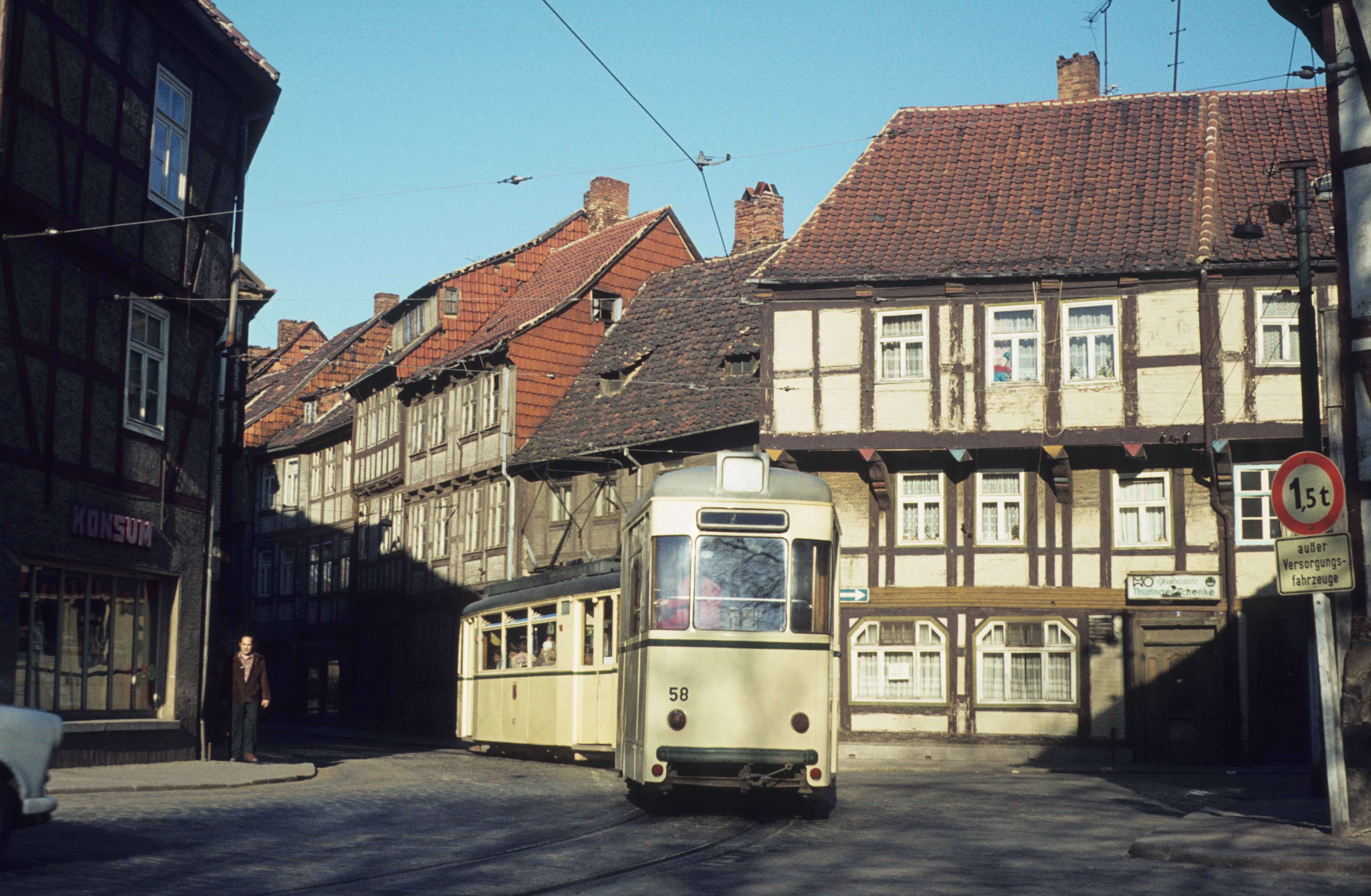 ddr-hvg-halberstadt-straenbahn_6405919061_o